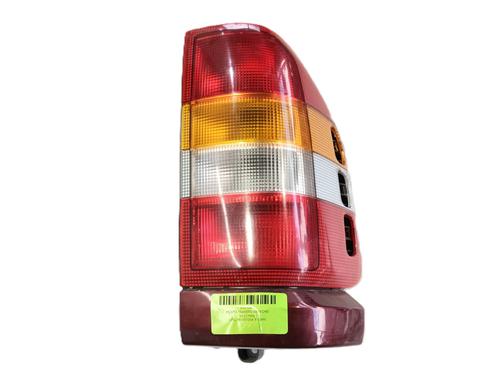 Used Right taillight OPEL FRONTERA B (U99) 2.2 i (6B_ZC, 6B_VF, 6B_66, 6B_76) (136 hp) 32208954