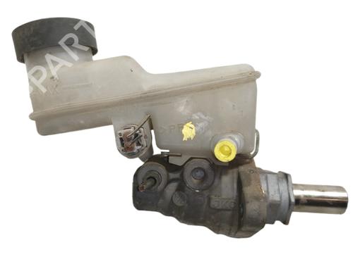 Brake master cylinder TOYOTA YARIS (_P1_) 1.0 (SCP10_, SCP10R) | BP9643440M77 