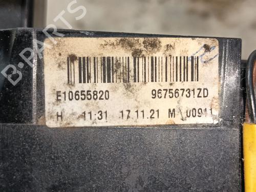 Switch PEUGEOT 3008 II SUV (MC_, MR_, MJ_, M4_) 1.5 BlueHDi 130 | BP29885351I30