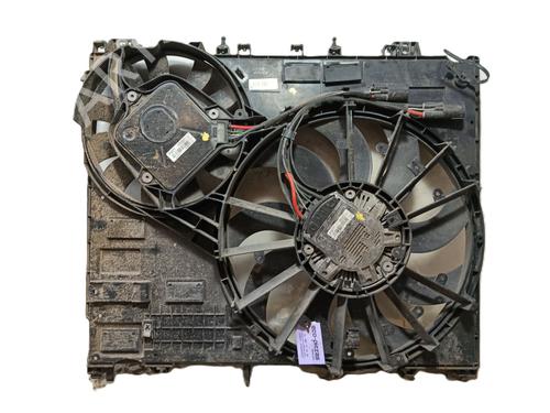 Used Radiator fan Radiator fan LAND ROVER RANGE ROVER SPORT II (L494) 4.4 SDV8 4x4 (340 hp) 34648003 34648003