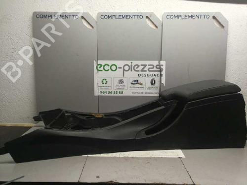 Used Armrest / Center console BMW 3 (E90) 320 d (177 hp) 7152102