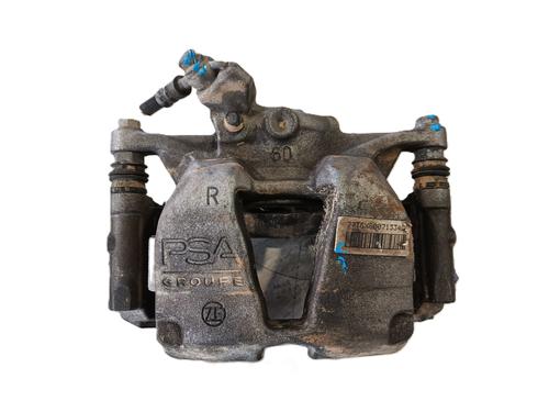 Used Right front brake caliper Right front brake caliper PEUGEOT 3008 II SUV (MC_, MR_, MJ_, M4_) 1.5 BlueHDi 130 (131 hp) 33216707 33216707