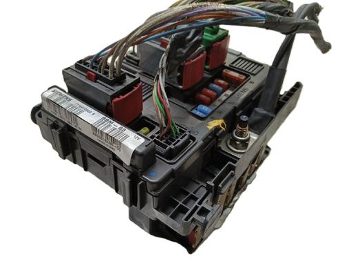 Used Fuse box Fuse box CITROËN XSARA PICASSO (N68) 1.6 HDi (109 hp) 35751088 35751088