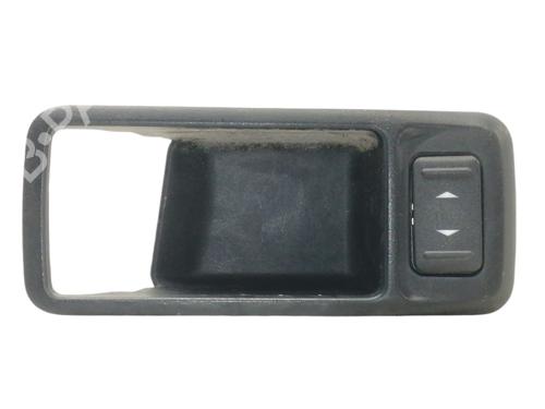 Used Right rear window switch FORD KUGA I 2.0 TDCi 4x4 (136 hp) 10757250