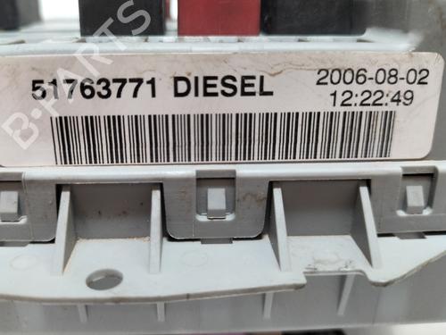 Fuse box FIAT DOBLO MPV (119_, 223_) 1.9 JTD | BP10686708E1 