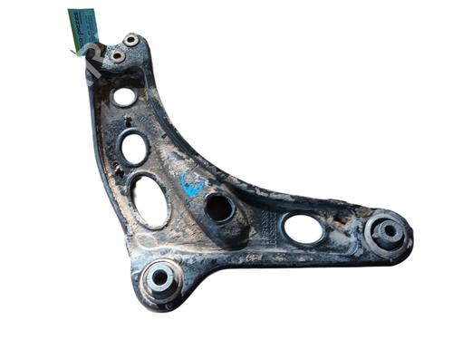 Used Left front suspension arm RENAULT TRAFIC III Van (FG_) 1.6 dCi 90 (FGME) (90 hp) 28144022