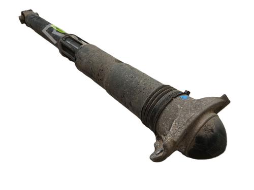 Højre bagtil støddæmper VW TOURAN (5T1) 1.5 TSI (150 hp) 30273215