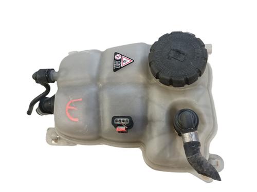 Used Expansion tank MERCEDES-BENZ GLB (X247) GLB 200 d (247.612) (150 hp) 31094506