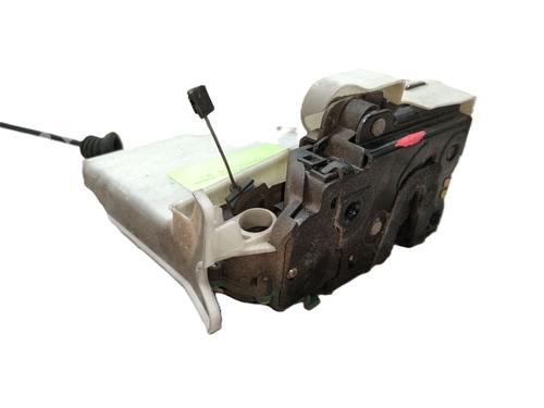 Used Front right lock VW POLO IV (9N_, 9A_) 1.4 16V (75 hp) 29608013