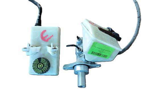Used Brake master cylinder CITROËN BERLINGO MULTISPACE (B9) 1.6 HDi 90 (90 hp) 29852426
