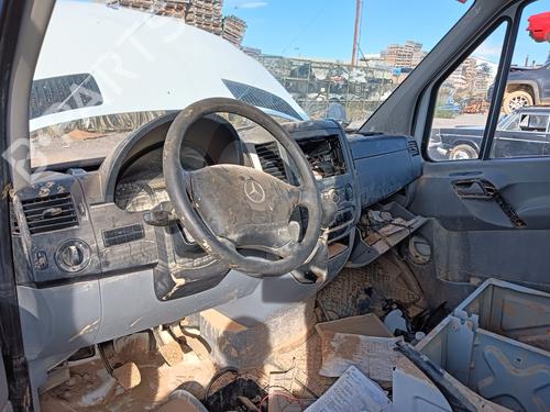 Left front door MERCEDES-BENZ SPRINTER 3,5-t Platform/Chassis (B906) 313 CDI (906.131, 906.133, 906.135, 906.231, 906.233,... | BP32176635C2 