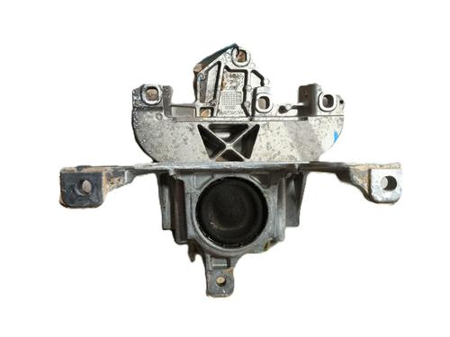 Used Engine mount MERCEDES-BENZ CLA (C118) CLA 180 (118.384) (136 hp) 27457903