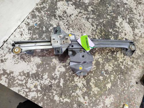 Used Front left window mechanism Front left window mechanism DACIA DOKKER Box Body/MPV 1.5 dCi 75 / Blue dCi 75 (FEJW, FEAH) (75 hp) 39684640 39684640