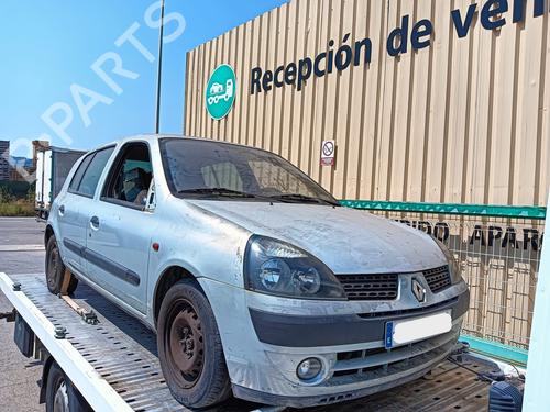Brugte RENAULT CLIO II (BB_, CB_) 1.5 dCi (B/CB07) (65 hp) 3494136