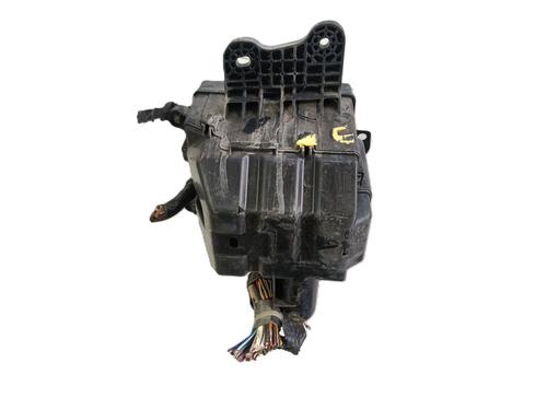Fuse box SUZUKI GRAND VITARA II (JT, TE, TD) 1.9 DDiS All-wheel Drive (JT419, TD44, JB419WD, JB419XD,... | BP35769747E1 - Image 2