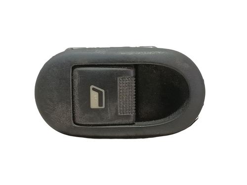 Used Right front window switch Right front window switch CITROËN C2 (JM_) 1.4 HDi (68 hp) 19405368 19405368