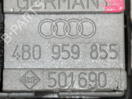 Højre fortil elrude kontakt AUDI A6 C5 Avant (4B5) 1.8 T | BP13631568I26 