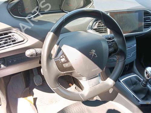 Used Steering wheel Steering wheel PEUGEOT 308 SW II (LC_, LJ_, LR_, LX_, L4_) 1.2 THP 130 (131 hp) 36768346 36768346