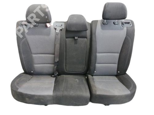 Used Rear seat Rear seat HYUNDAI i30 Estate (GD) 1.6 GDI (135 hp) 9413634 9413634