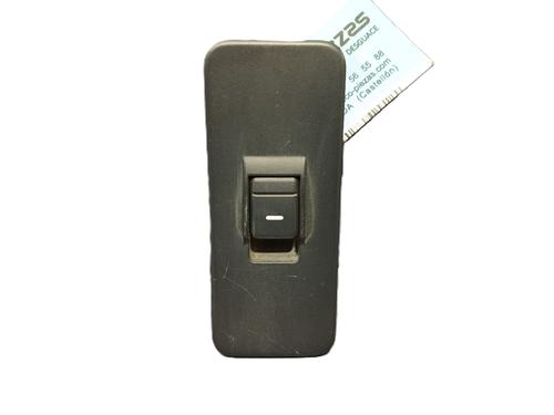 Used Right rear window switch LAND ROVER RANGE ROVER SPORT I (L320) 2.7 D 4x4 (190 hp) 20337959