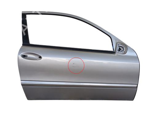 Used Right front door MERCEDES-BENZ C-CLASS Coupe (CL203) C 200 CDI (203.707) (122 hp) 31317471