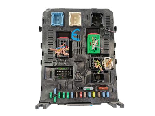 fuse-box-citroen-c4-grand-picasso-i-ua_-2006-2007-2008-2009-2010-2011-2012-2013-32206564 main image