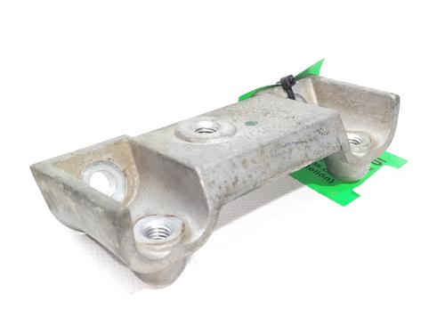 Used Engine mount LAND ROVER RANGE ROVER SPORT I (L320) 2.7 D 4x4 (190 hp) 10281233