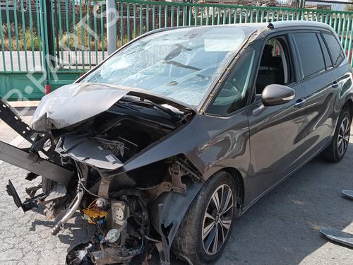 Used Parts CITROËN C4 Grand Picasso II (DA_, DE_) 1.2 THP 130 (130 hp) 4002979