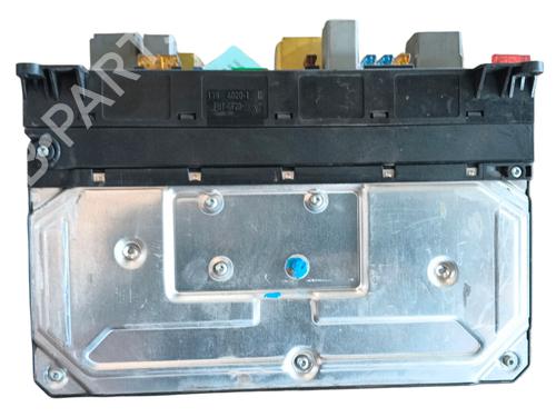 Used Fuse box MERCEDES-BENZ VITO / MIXTO Van (W639) 111 CDI (639.601, 639.603, 639.605) (109 hp) 28576217