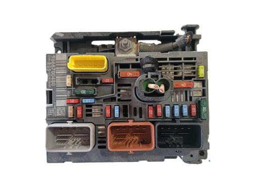 Used Fuse box Fuse box PEUGEOT 308 I (4A_, 4C_) 1.6 HDi (90 hp) 33932747 33932747
