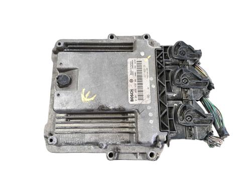 Used Engine control unit (ECU) Engine control unit (ECU) DACIA DOKKER Box Body/MPV 1.5 dCi 75 / Blue dCi 75 (FEJW, FEAH) (75 hp) 40079401 40079401