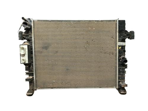 Used Water radiator MG MG ZS SUV (AZS1) 1.0 T-GDi (111 hp) 31538388
