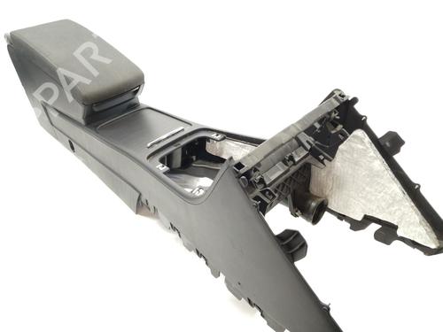 Used Armrest / Center console VW PASSAT B6 (3C2) 2.0 FSI 4motion (150 hp) 7850749