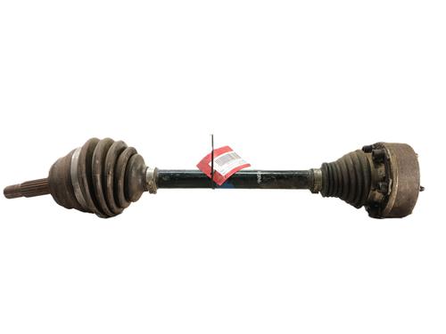 Used Left front driveshaft VW GOLF III (1H1) [1989-2000]  8870747