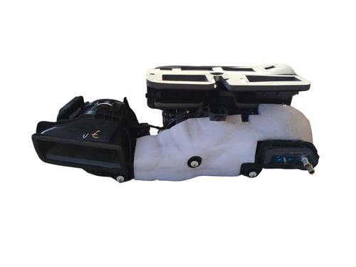 Used Heater matrix box Heater matrix box MASERATI LEVANTE SUV (M161) 3.0 D Q4 (275 hp) 39980881 39980881