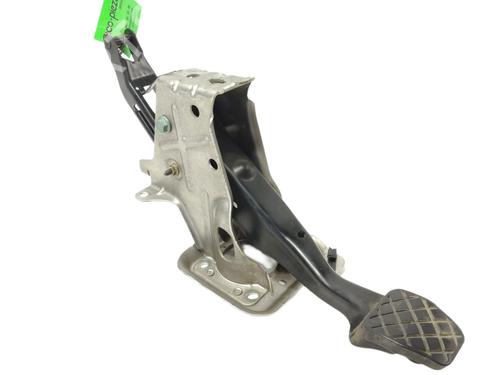 Break pedal VW PASSAT B6 (3C2) 2.0 TDI 16V | BP8767015I19 