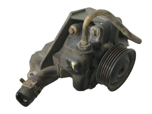Used Steering pump FORD FIESTA V (JH_, JD_) [2001-2014]  15055670
