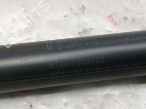 Tailgate lift support BMW 1 (E87)  | BP14260092C138 