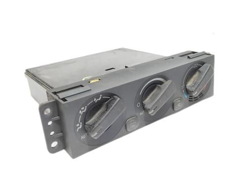 Used Climate control MITSUBISHI CARISMA (DA_) 1.9 DI-D (DA5A) (115 hp) 5359086