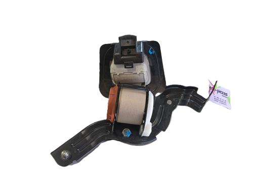 Used Rear center seatbelt Rear center seatbelt SUBARU OUTBACK (BS) 2.0 D AWD (BSD) (150 hp) 33872670 33872670