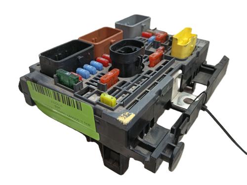 Used Fuse box Fuse box RENAULT KANGOO / GRAND KANGOO II (KW0/1_) 1.5 dCi 75 (KW07, KW10, KW04) (75 hp) 34396023 34396023