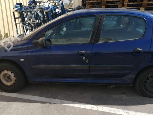 Tailgate lock PEUGEOT 206 Hatchback (2A/C) 1.4 i | BP7703805C101 