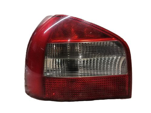 Venstre Baklys AUDI A3 (8L1) [1996-2006]  32358143