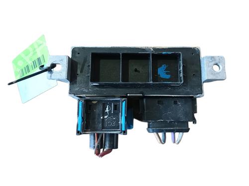 Used Electronic module RENAULT MASTER III Platform/Chassis (EV, HV, UV) 2.3 dCi 165 RWD (HV0P, HV0U, HV10, HV12, UV0P, UV0U,... (163 hp) 28566856