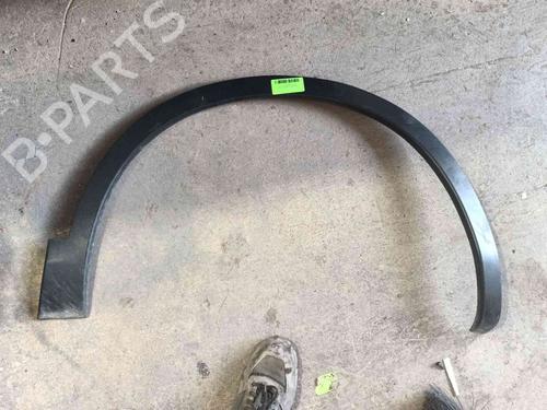 Used Front right wheel arch trim Front right wheel arch trim 36422765 36422765