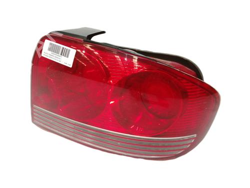 Used Right taillight HYUNDAI SONATA IV (EF) 2.0 16V (131 hp) 5810052