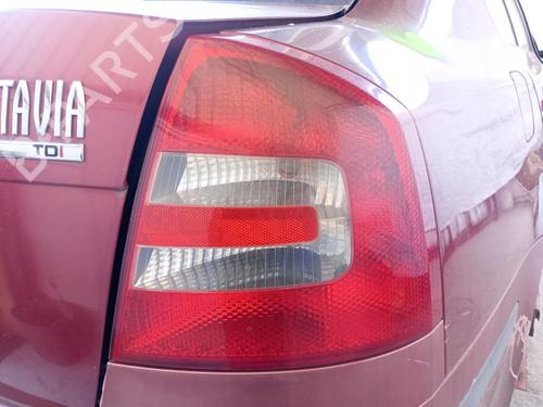 Right taillight SKODA OCTAVIA II (1Z3) 2.0 TDI 16V | BP22975000C35 