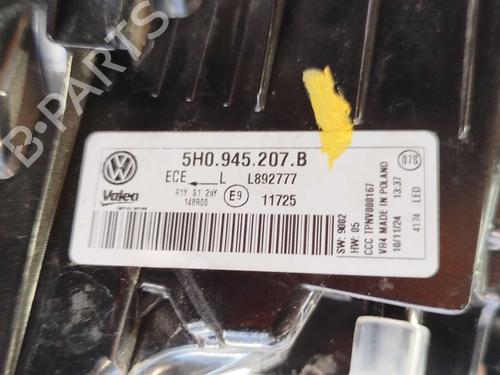 Left taillight VW GOLF VIII (CD1, DA1) 1.5 eTSI | BP38919835C34 - Image 4