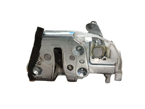 Højre bagtil lås SUZUKI SWIFT III (MZ, EZ) 1.5 (RS415, ZC21S) (102 hp) 30081373