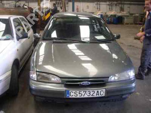 Used Parts FORD MONDEO I Turnier (BNP)  2.0 i 16V  689764